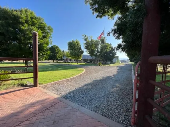 36168 Road 196, Woodlake, CA 93286