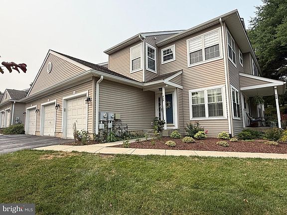 2nd image of 114 Lewisville Ct #2907