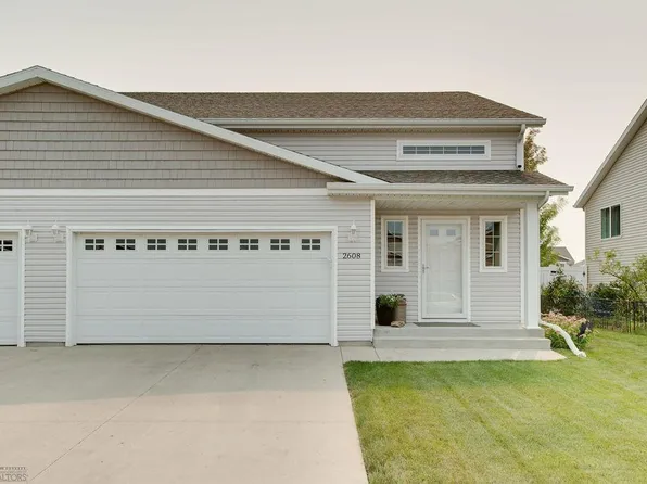 2608 55th Ave S, Fargo, ND 58104