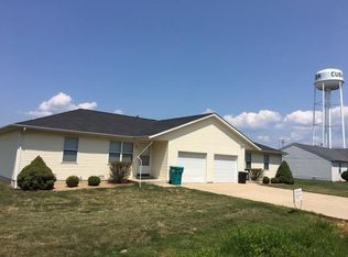 301 Prospect St #B, Cuba, MO 65453