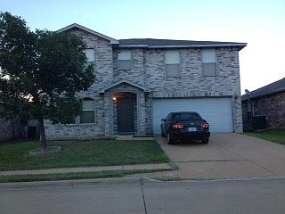 1st image of 2920 Hillside Dr