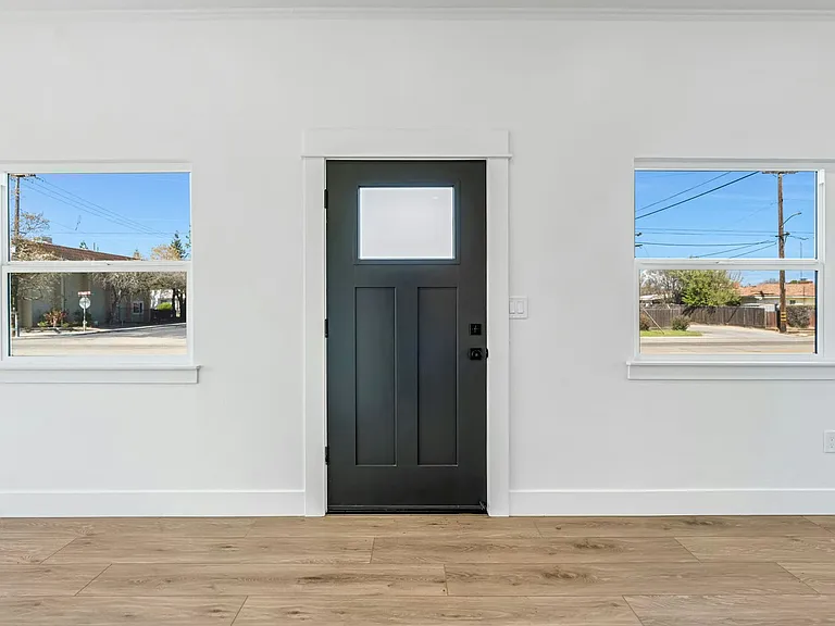 406 Sierra Ave — Photo 20