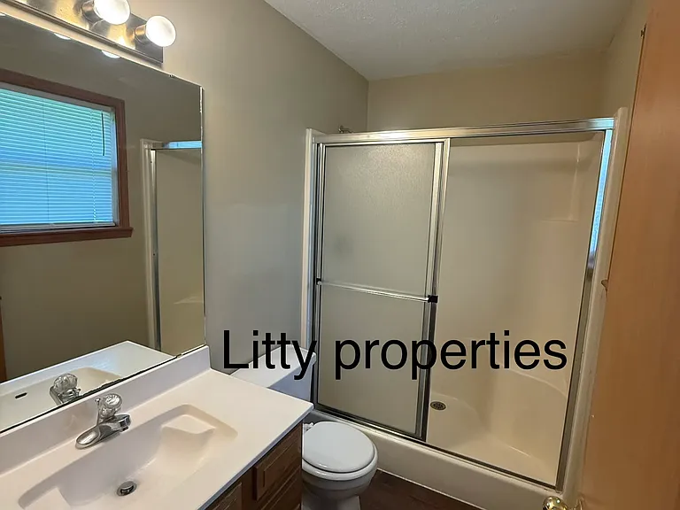1505 Stonebrook Ct — Photo 11