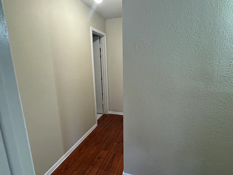 8802 Clearbrook Trl — Photo 13