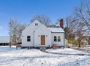 4722 Navarre Rd SW, Canton, OH 44706