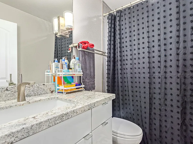5913 E Thomas Rd — Photo 22