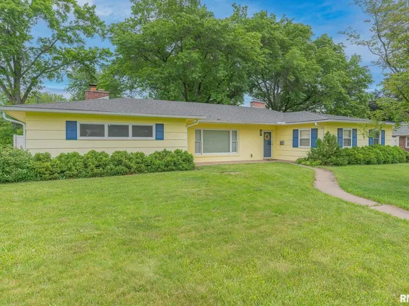 2606 E Central Park Ave, Davenport, IA 52803