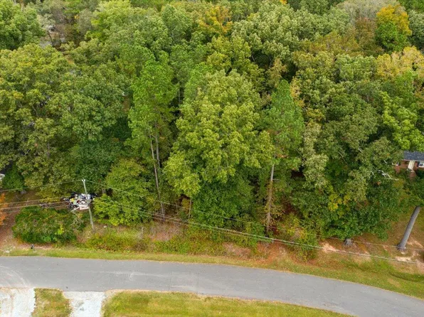 918 Cartman Dr #6, Durham, NC 27704