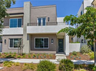 325 Novel, Irvine, CA 92618