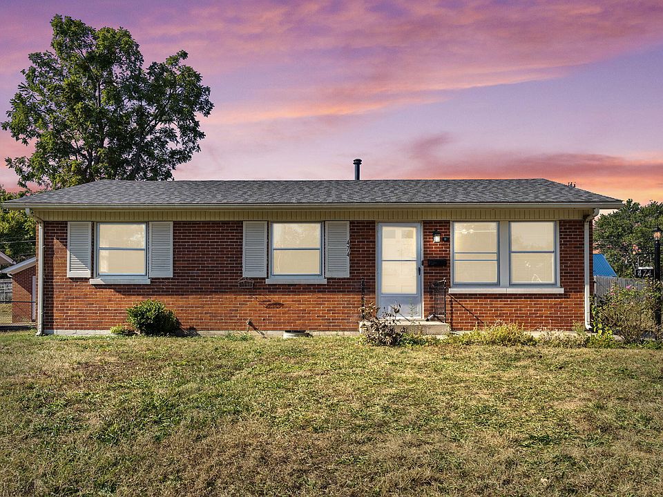 1st image of 474 Sandalwood Dr
