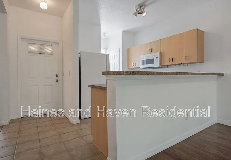 12201 Indian Creek Dr — Photo 13
