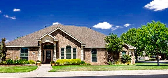 2nd image of 1900 Gladewood Dr