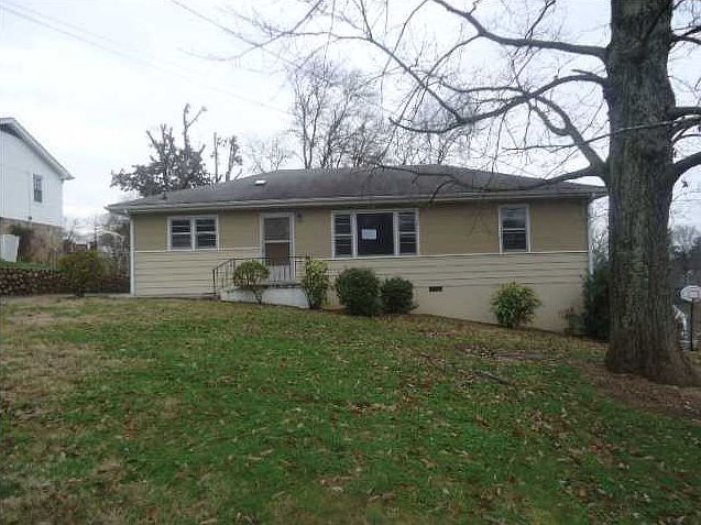 1st image of 816 Asterwood St