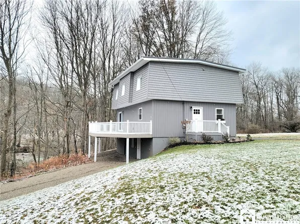 77 N Hanford Ave, Jamestown, NY 14701