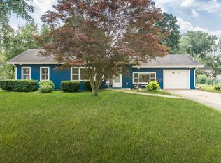 15717 S River Rd, Plainfield, IL 60544