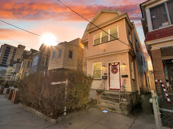 143 Pearsall Avenue image 1 of 12