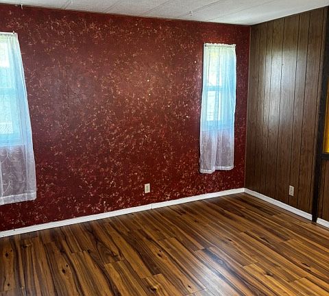 5th image of 2526 Larkin Wood Dr