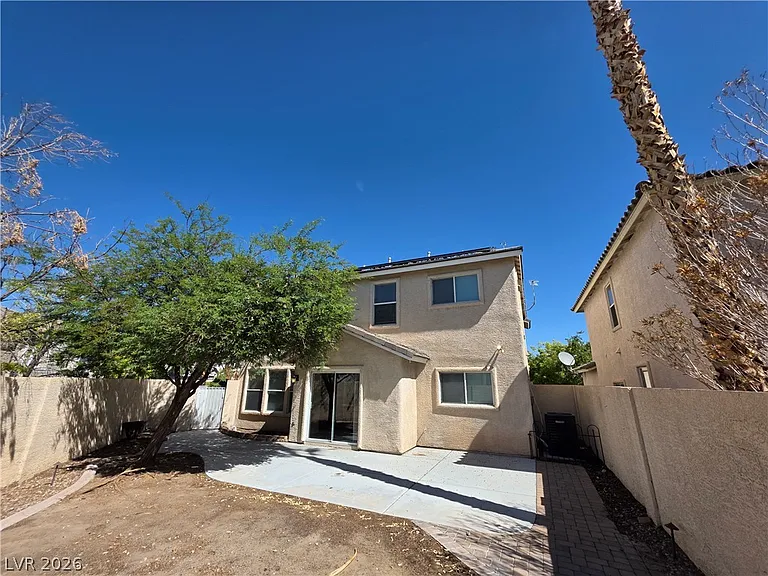 10799 Flame Vine Ct — Photo 3