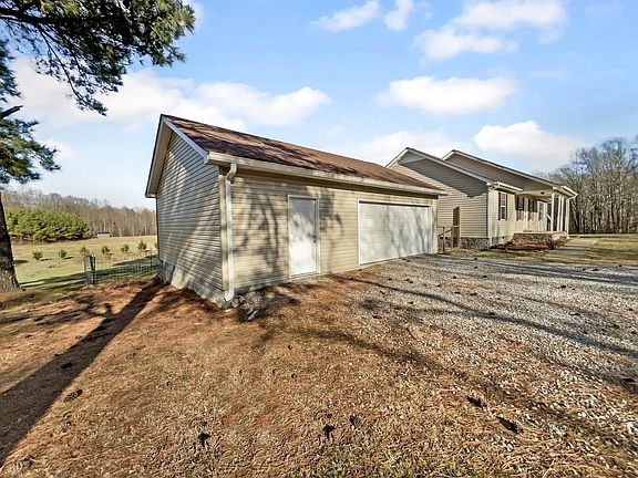 2nd image of 2284 Wiley Pardue Rd
