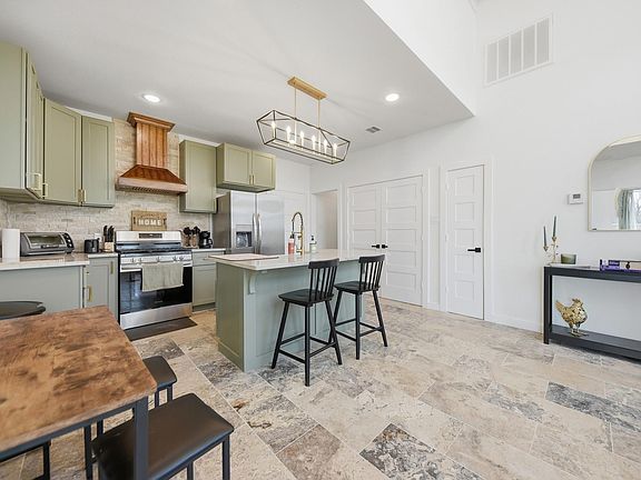 4th image of 25504 Squirrel Rd