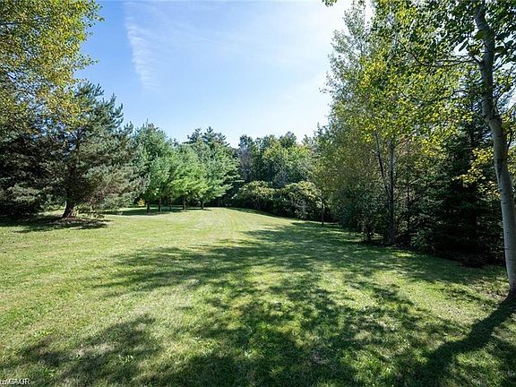 5th image of 7537 Wellington Rd #36