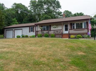 270 Holly Cir, Tiverton, RI 02878