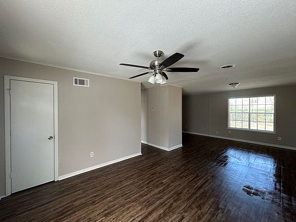 2nd image of 2710 Shady Grove Dr