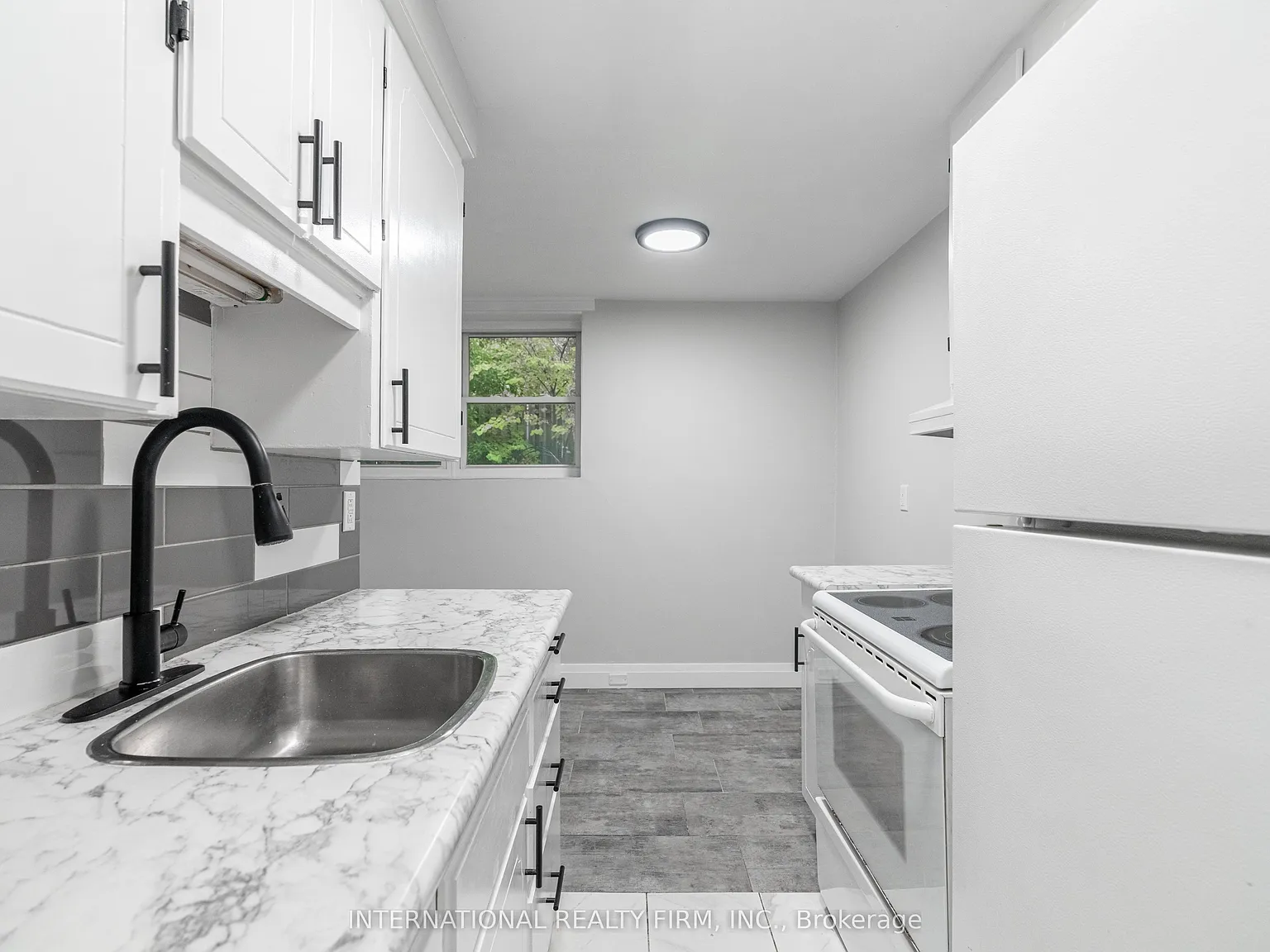 1 bed, $1,400 — Photo 3