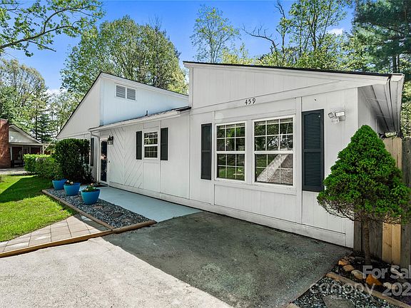 2nd image of 459 Creekside Dr