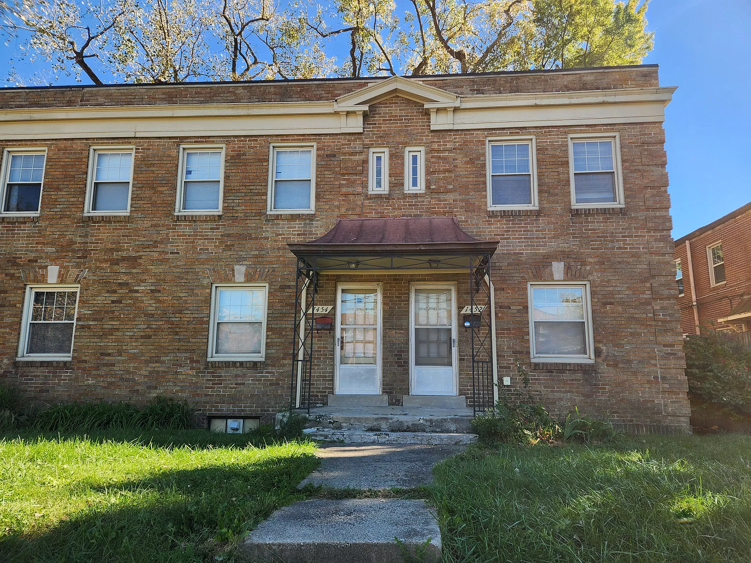2 bed, 1000 sqft, $1,100 — Photo 1