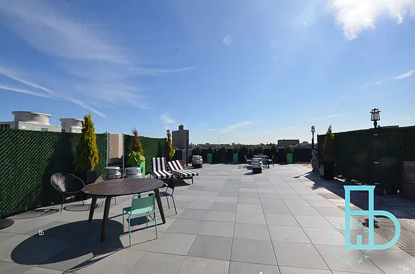 Rented by Brooklyn High Rise LLC | media 39