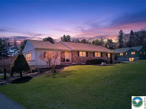 2nd image of 3686 Hickory Hill Rd