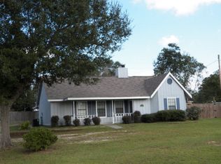 114 Millbrook Ln, Carriere, MS 39426