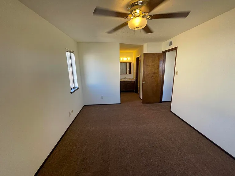 11320 Prospect Ave NE #D — Photo 12