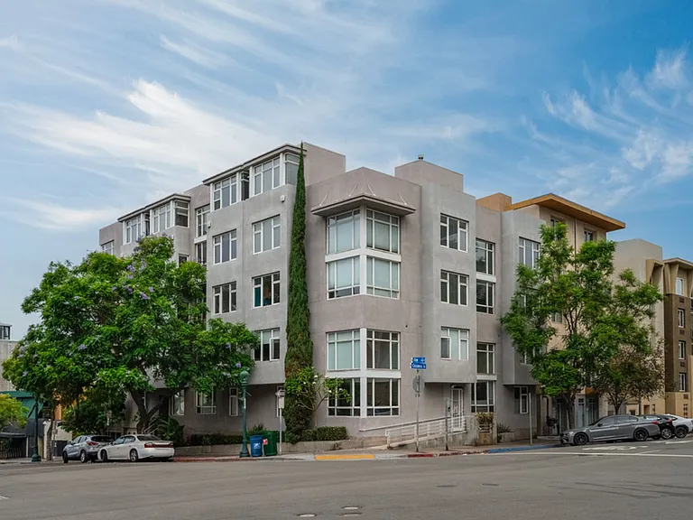 602 W Fir St W #105 — Photo 29