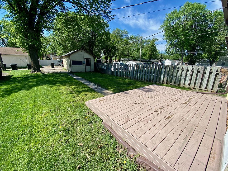 1717 University Ave, Grand Forks, ND 58203 | Zillow