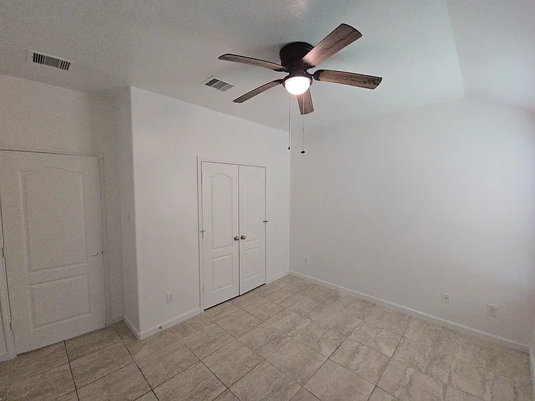 1306 Squire Dr — Photo 10