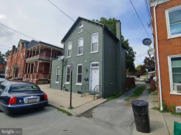 31 N 8th St, Columbia, PA 17512