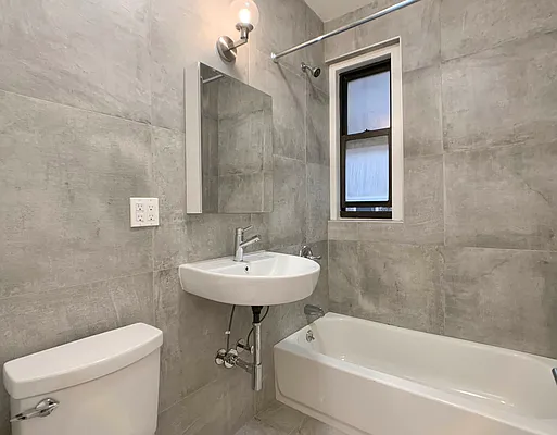 Rented by City Connections Realty | media 16