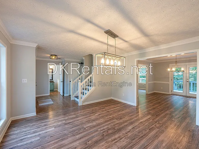 114 Eagle Glen Dr — Photo 25