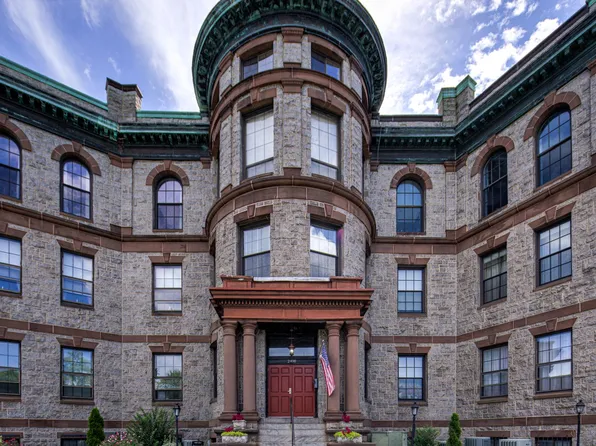 2400 Baynard Blvd APT 3, Wilmington, DE 19802