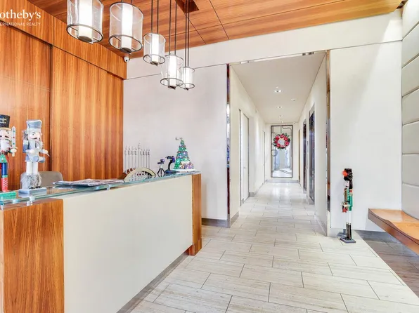 124 West 23rd Street 4A image 11 of 11