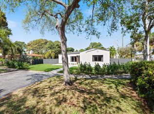 185 NE 106th St #106, Miami, FL 33138