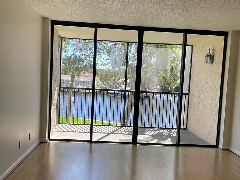 14 Royal Palm Way #204 — Photo 6