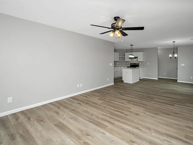85 Smith Glen Dr — Photo 31