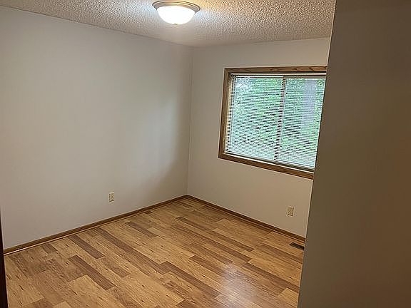 5th image of 820 Cj Moe Blvd #1