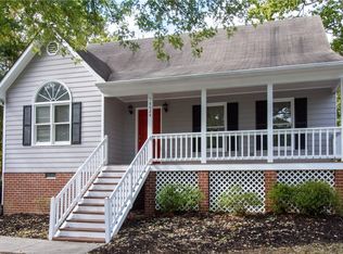 8024 Nashua Dr, Midlothian, VA 23112