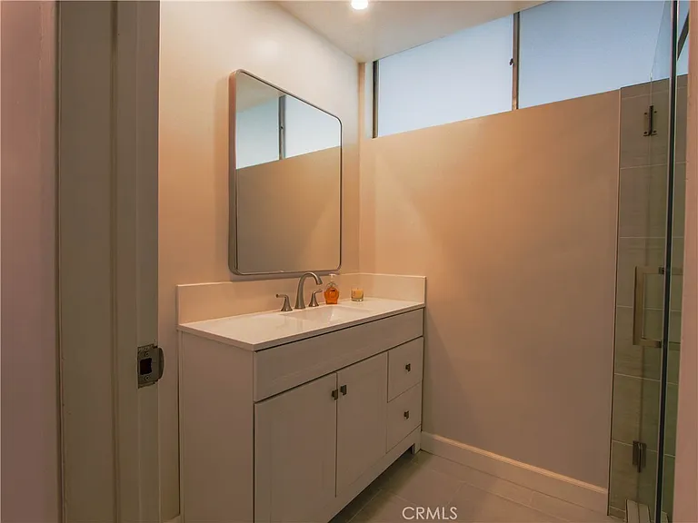 1600 El Dorado Ave — Photo 11