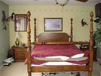5th image of 647 Laugenour Dr