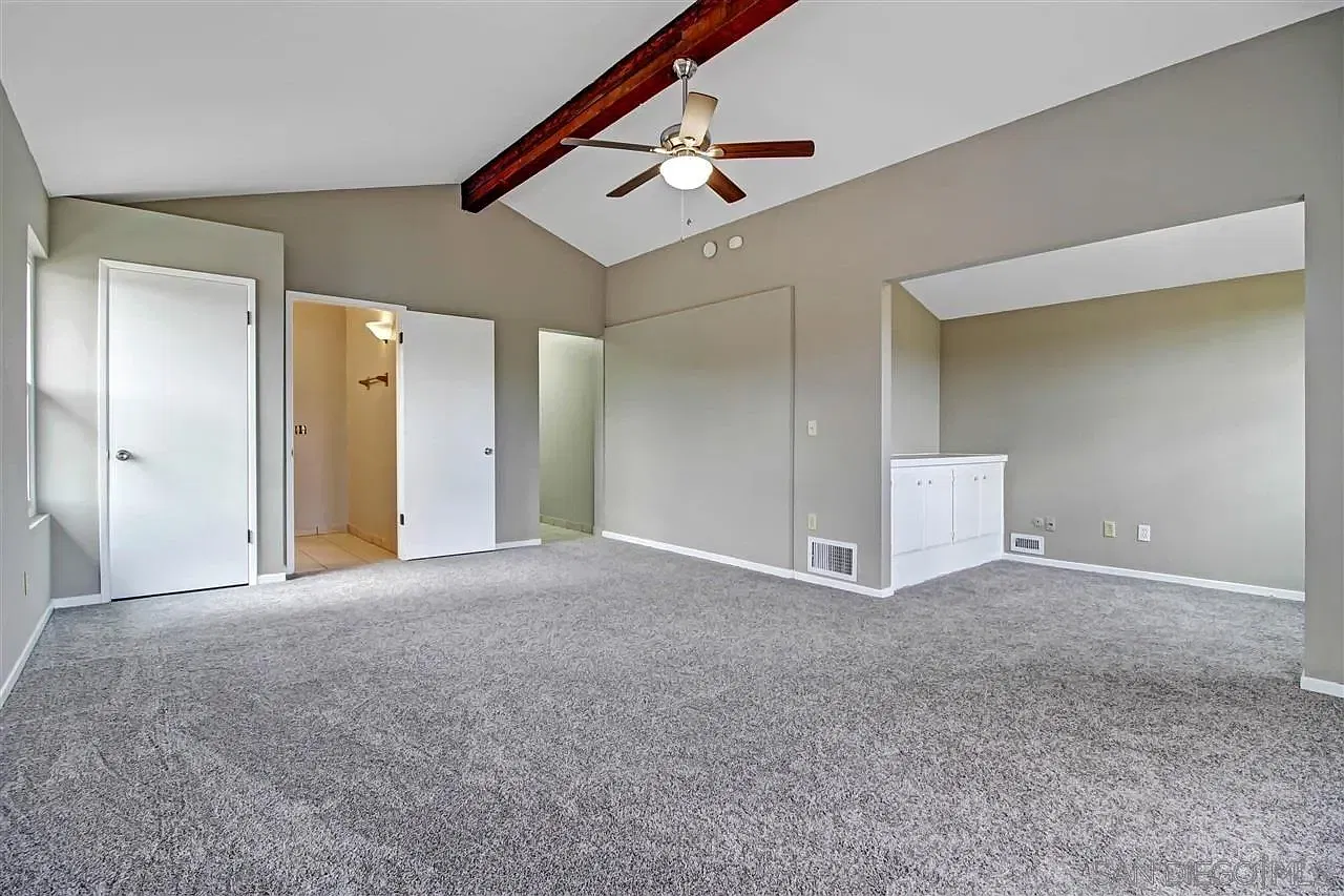 1 bed, 1.0 bath, 400 sqft, $2,000 — Photo 3